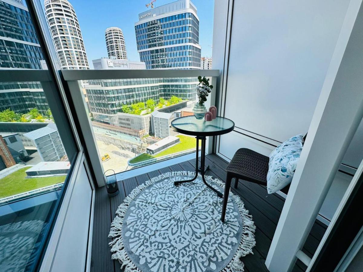 Apartments09 In New Building With Free Parking Panorama City - Amazing View Close To Old Town Братислава Екстер'єр фото